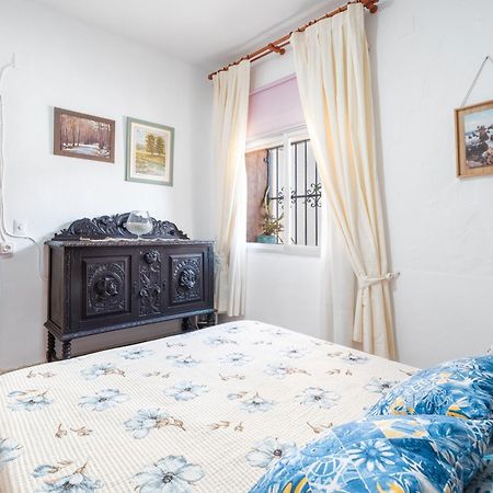 Гостевой дом Casa Raton Perez Navarres Экстерьер фото